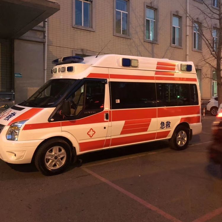 开远夜间租赁救护车护送病人转院：安全转运的 8 大核心注意事项